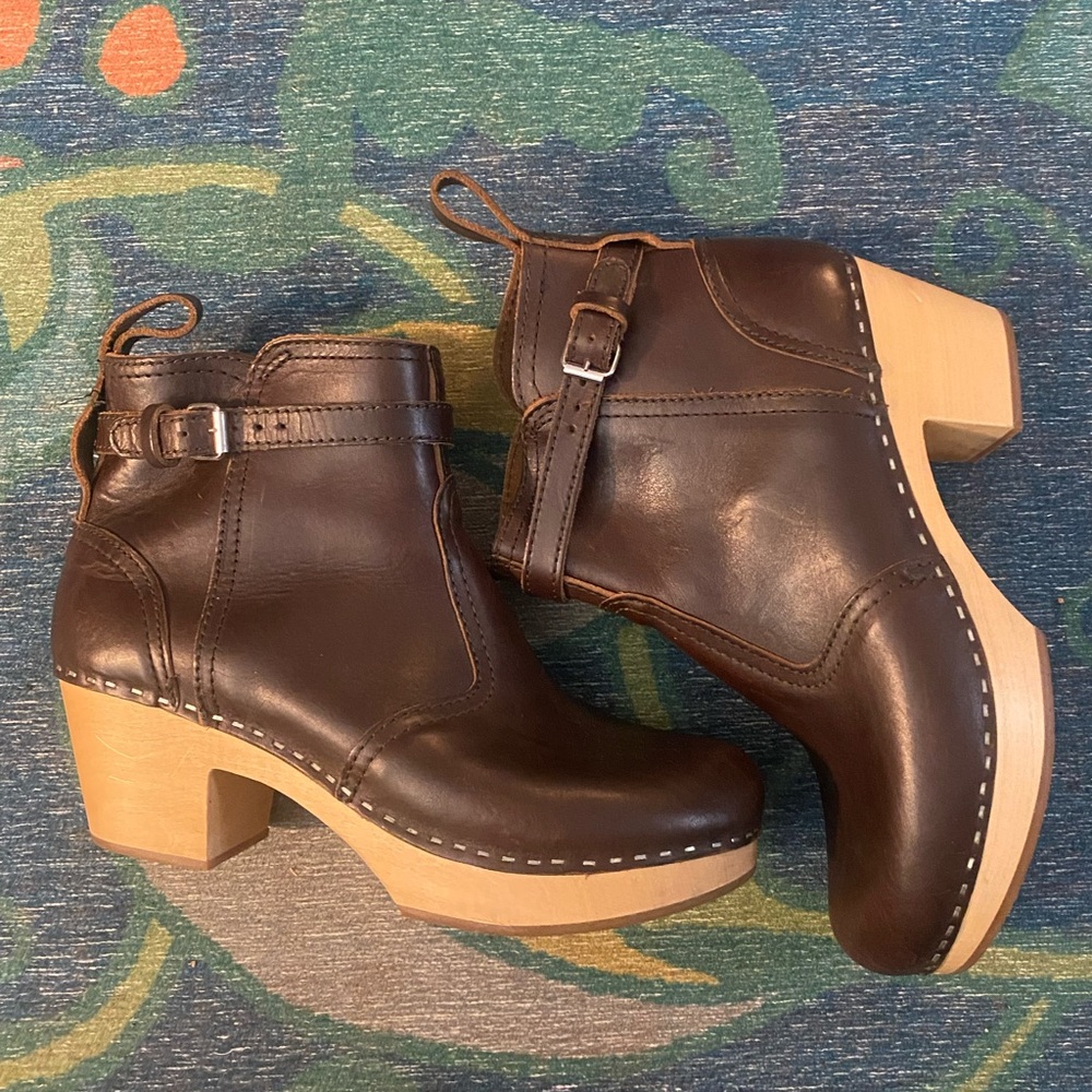 Stylish leather Swedish Hasbeens ankle boots